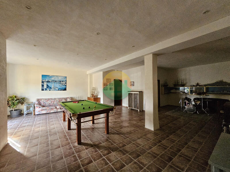 4 soverom Herregård til salgs