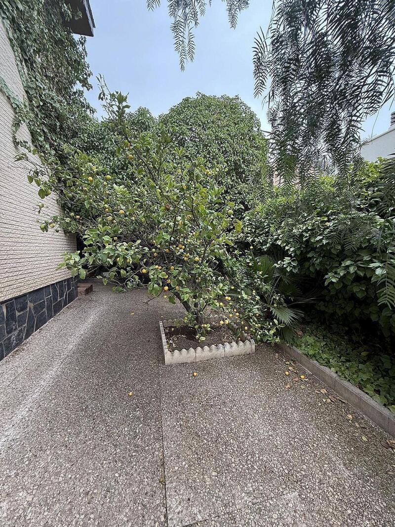 4 Cuarto Villa en venta