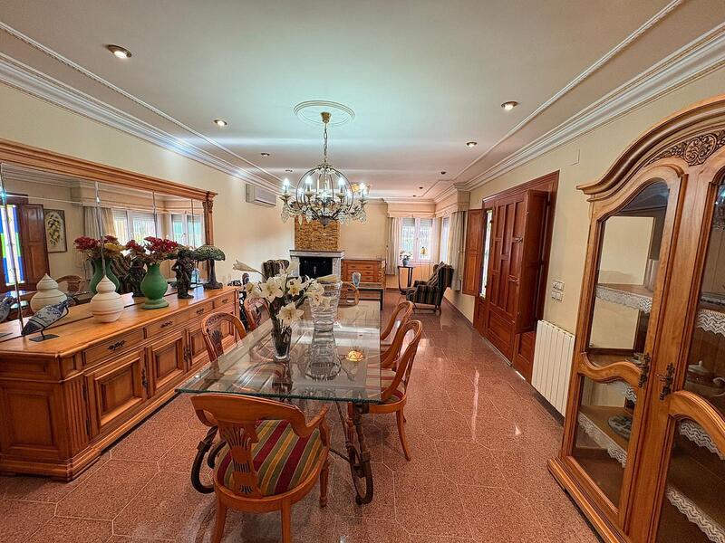 3 bedroom Villa for sale