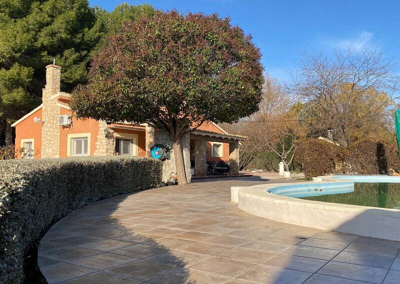 4 Schlafzimmer Villa zu verkaufen