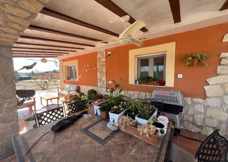 4 Schlafzimmer Villa zu verkaufen