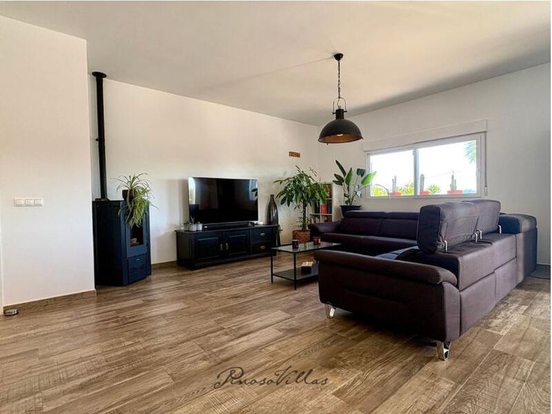 4 bedroom Villa for sale