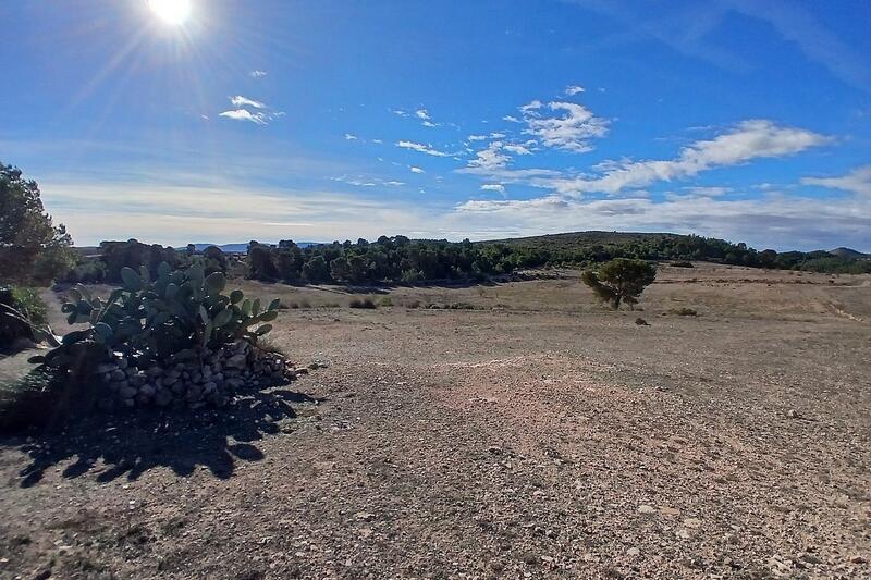 6 bedroom Country House for sale