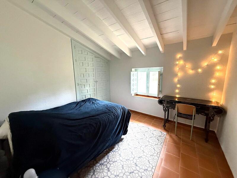 12 bedroom Country House for sale