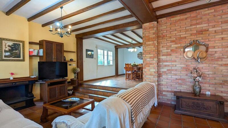 4 Schlafzimmer Villa zu verkaufen