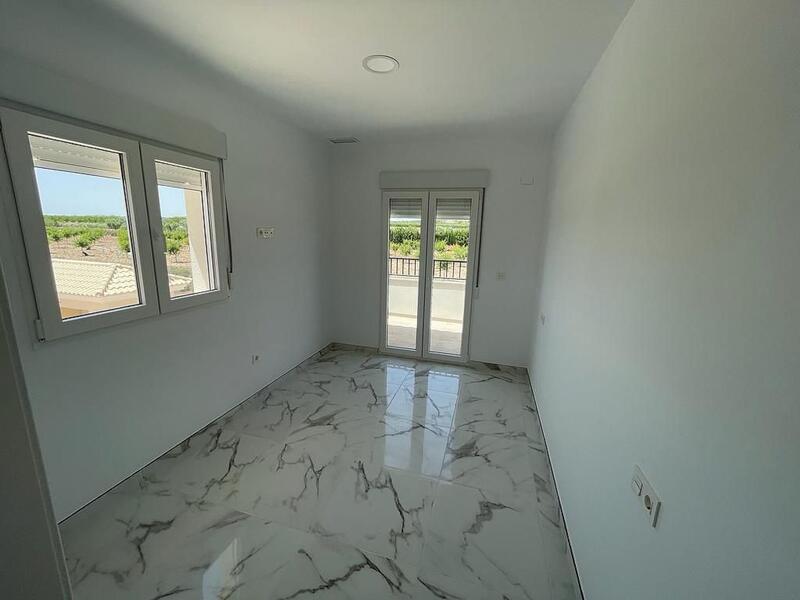 4 Cuarto Villa en venta