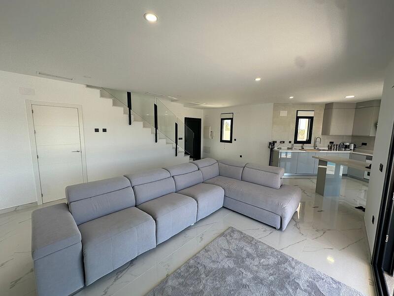 4 Schlafzimmer Villa zu verkaufen