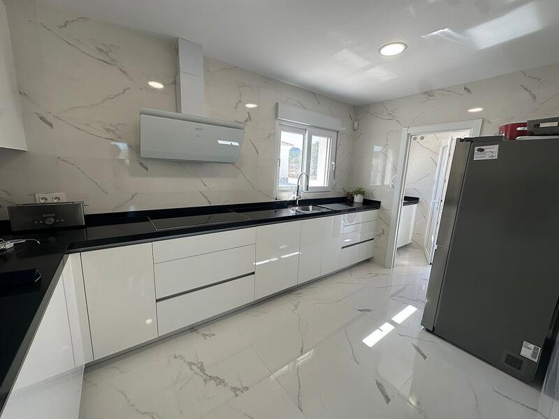 4 bedroom Villa for sale