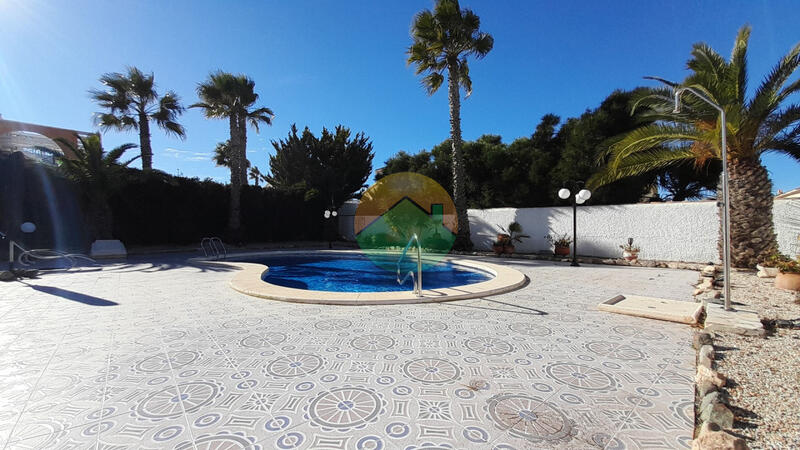 4 soveværelse Villa til salg 4 soveværelse Villa til salg