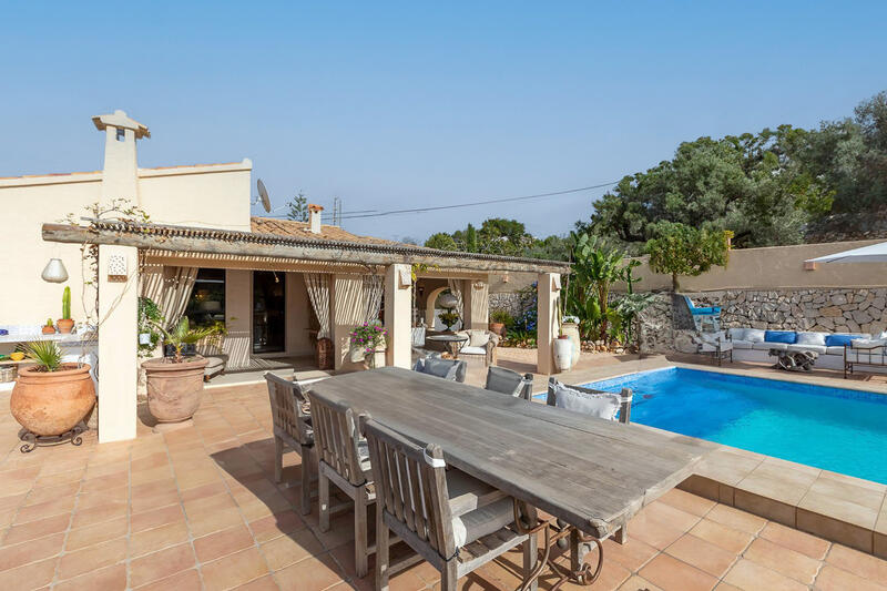 Villa à vendre dans Moraira, Alicante
