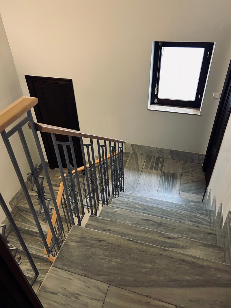 5 Schlafzimmer Stadthaus zu verkaufen