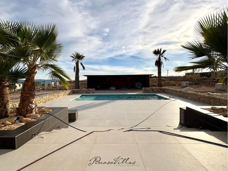 4 Schlafzimmer Villa zu verkaufen 4 Schlafzimmer Villa zu verkaufen