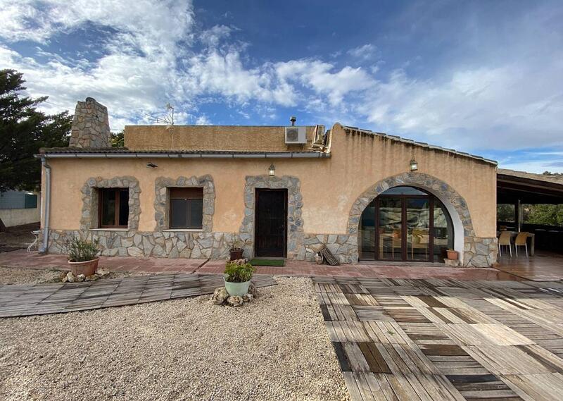 Country House for sale in Sax, Alicante