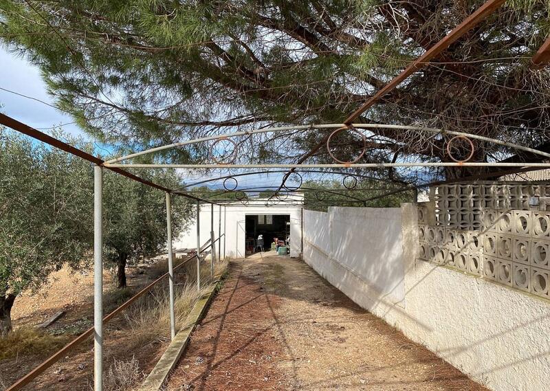 2 bedroom Country House for sale