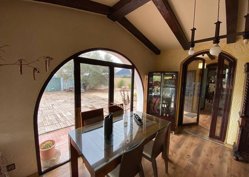 2 bedroom Country House for sale