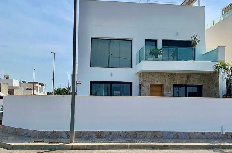 3 bedroom Villa for sale