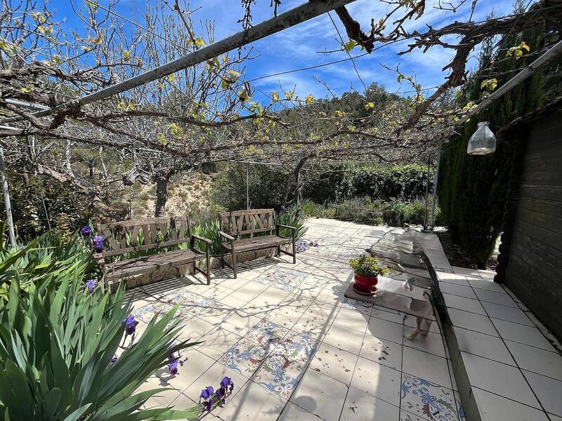 2 bedroom Country House for sale 2 bedroom Country House for sale