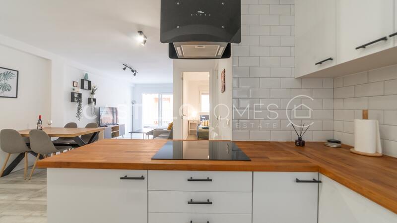 3 bedroom Apartment for sale