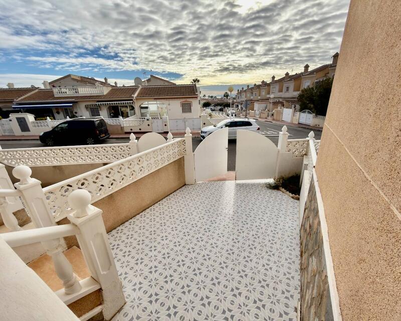 2 bedroom Villa for sale