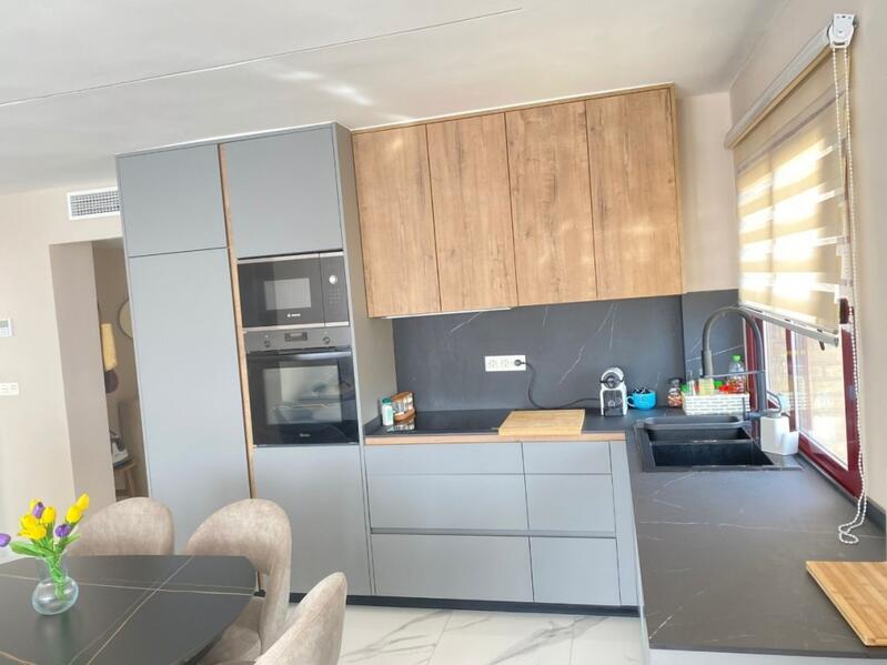 3 Schlafzimmer Appartement zu verkaufen