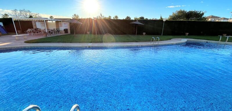 4 soveværelse Byhus til salg