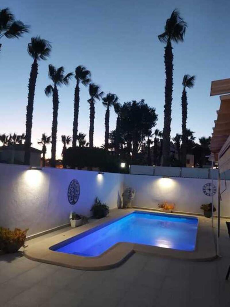 3 soverom Villa til salgs 3 soverom Villa til salgs