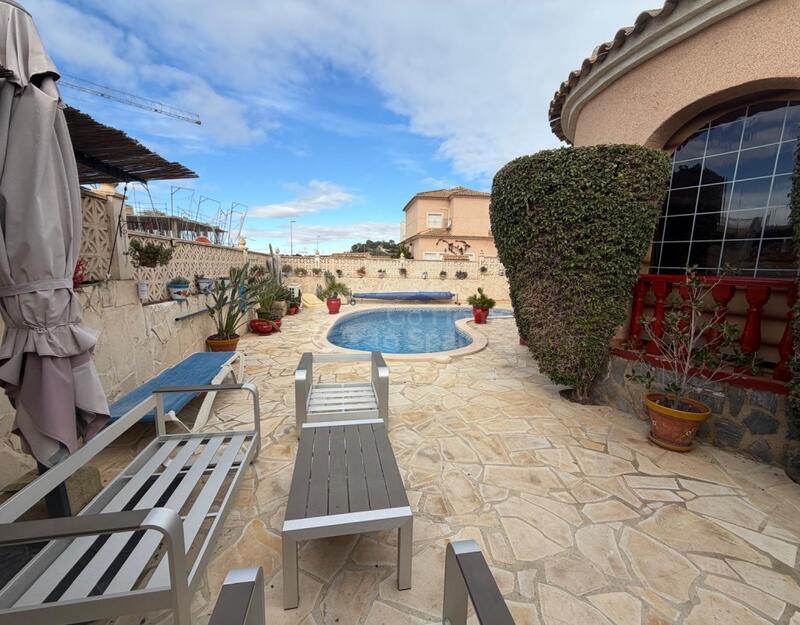 3 soverom Villa til salgs 3 soverom Villa til salgs