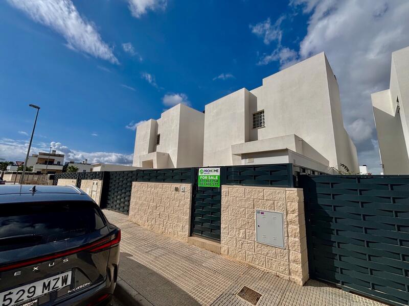 2 bedroom Villa for sale