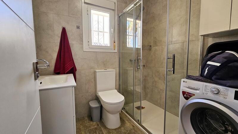 4 slaapkamer Villa Te koop