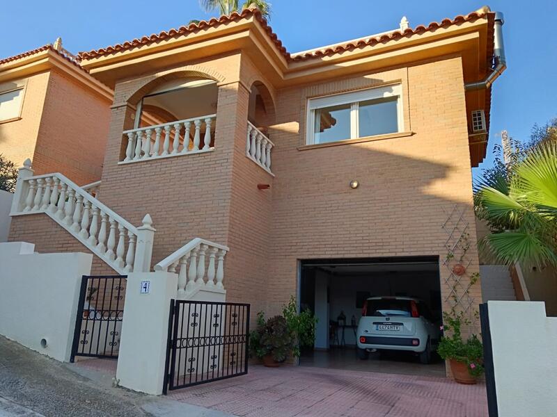 Villa til salg i Ciudad Quesada, Alicante Villa til salg i Ciudad Quesada, Alicante