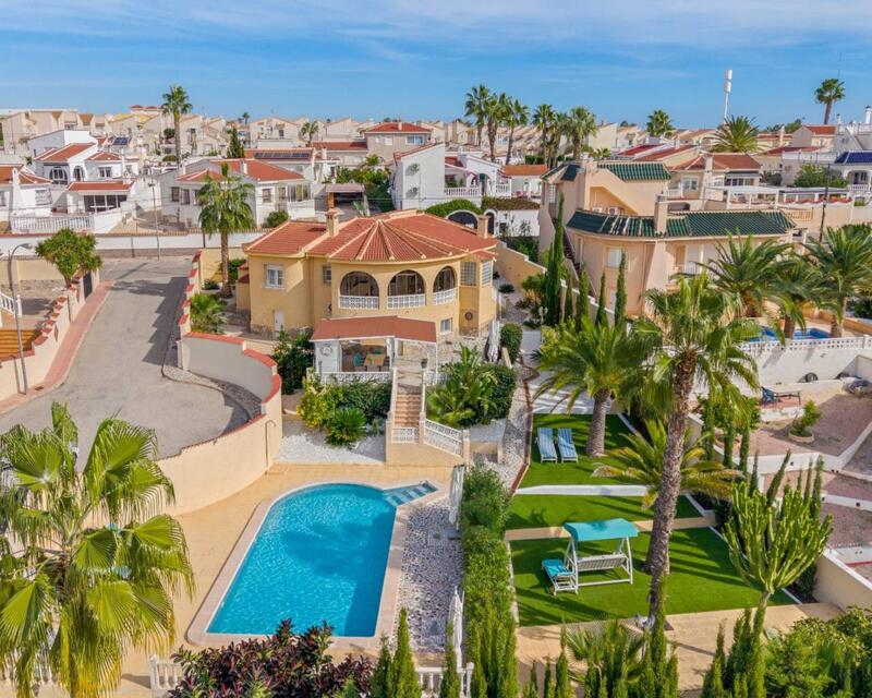 Villa for sale in Ciudad Quesada, Alicante Villa for sale in Ciudad Quesada, Alicante