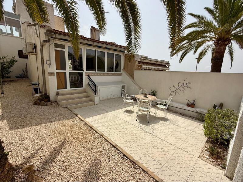 Villa for sale in Ciudad Quesada, Alicante