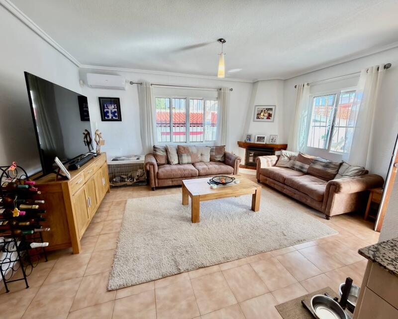 4 Schlafzimmer Villa zu verkaufen