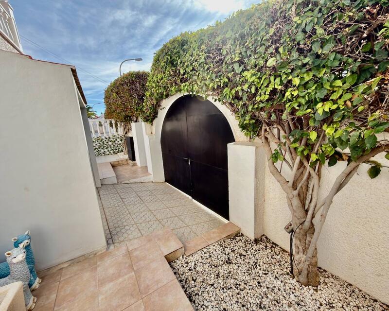 4 Schlafzimmer Villa zu verkaufen