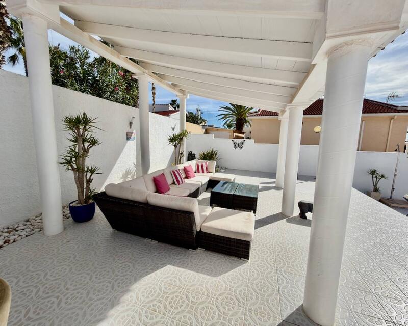 4 Schlafzimmer Villa zu verkaufen