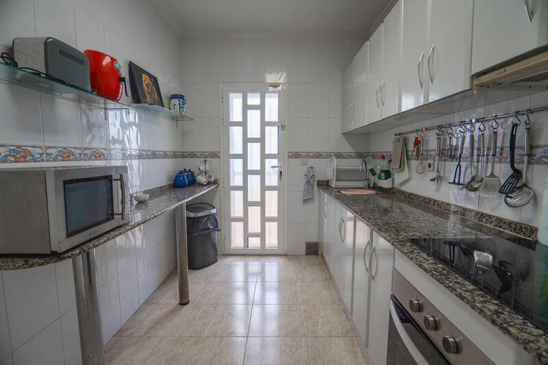 3 soveværelse Byhus til salg