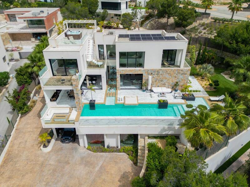 4 sovrum Villa till salu