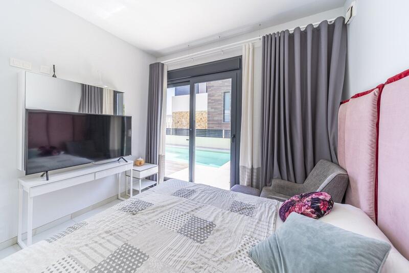 4 Schlafzimmer Villa zu verkaufen