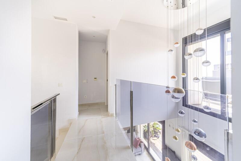 4 Schlafzimmer Villa zu verkaufen