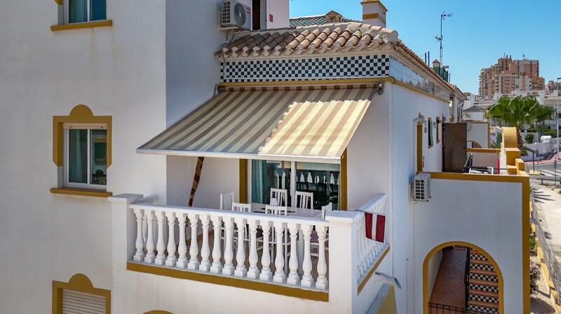 3 bedroom Apartment for sale