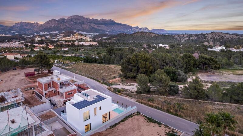 4 slaapkamer Villa Te koop