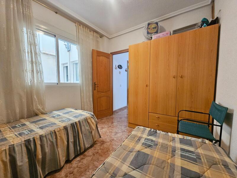 2 спальная комната квартира продается