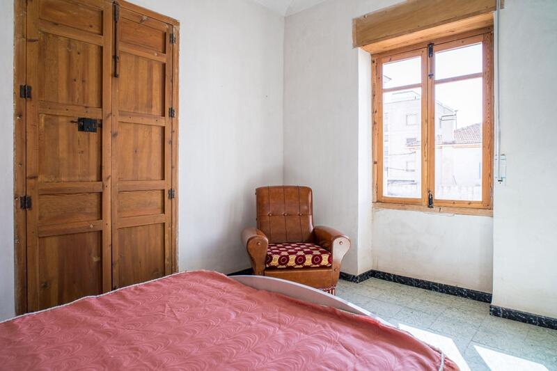 6 bedroom Townhouse for sale 6 bedroom Townhouse for sale