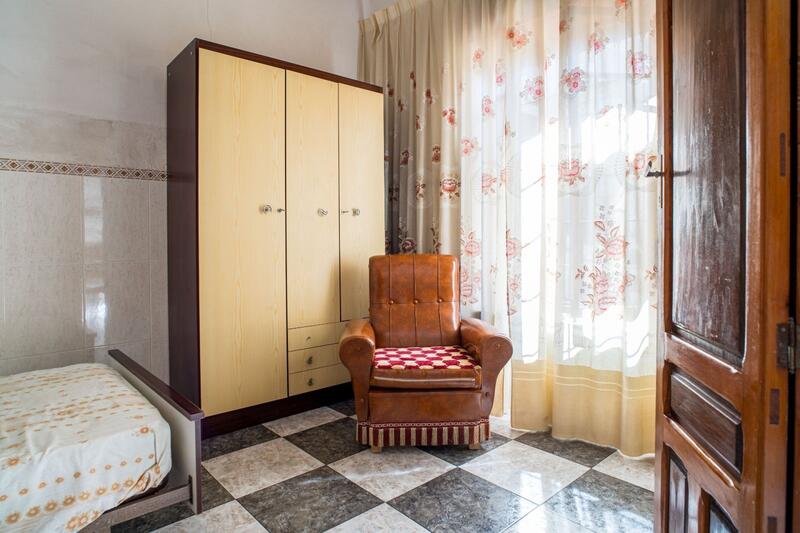 6 bedroom Townhouse for sale 6 bedroom Townhouse for sale