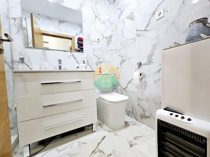 2 bedroom Apartment for sale 2 bedroom Apartment for sale