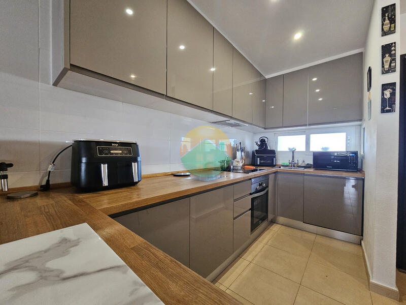 2 bedroom Apartment for sale 2 bedroom Apartment for sale