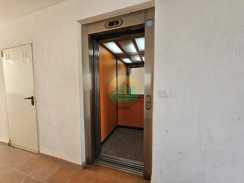 2 bedroom Apartment for sale 2 bedroom Apartment for sale