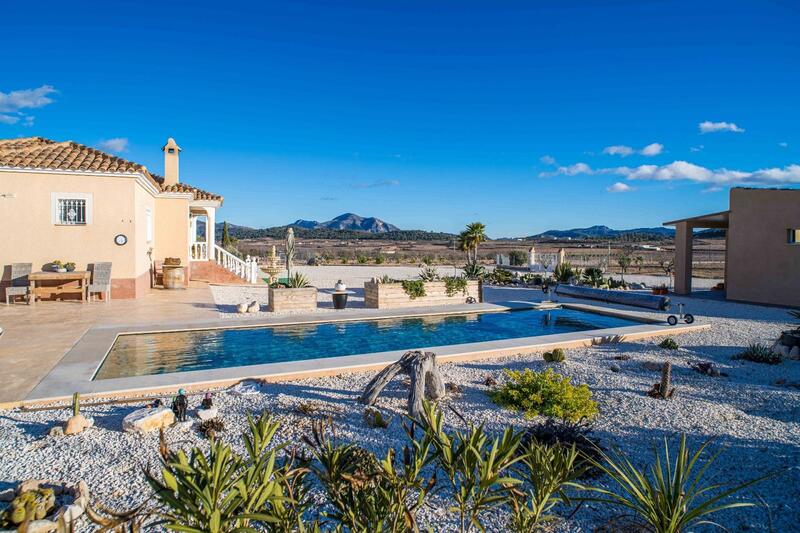 3 bedroom Villa for sale