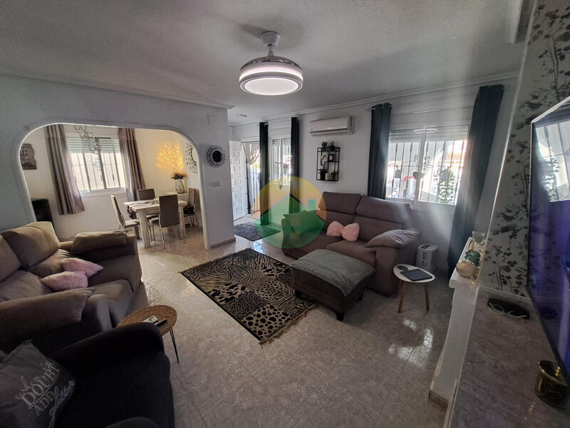 3 bedroom Villa for sale 3 bedroom Villa for sale