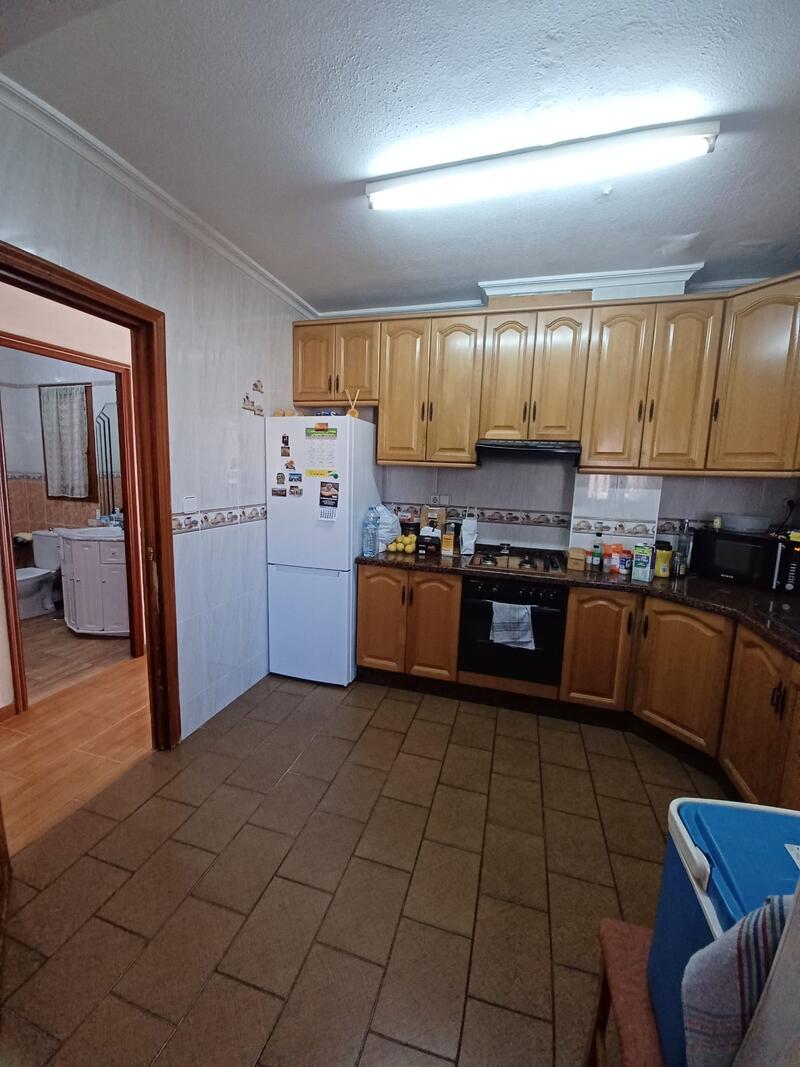 3 soverom Leilighet til salgs 3 soverom Leilighet til salgs